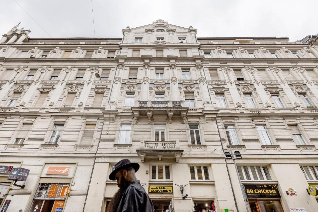Elegant Apartment In Super Central Location Budapest Exterior foto